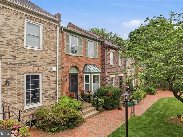 6705 Washington Boulevard D, Arlington VA 22205