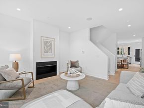 654 Fairmount Avenue MODEL, Philadelphia PA 19123
