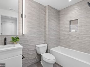 654 Fairmount Avenue MODEL, Philadelphia PA 19123