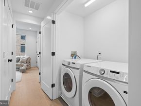654 Fairmount Avenue MODEL, Philadelphia PA 19123