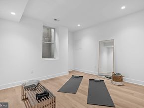 654 Fairmount Avenue MODEL, Philadelphia PA 19123