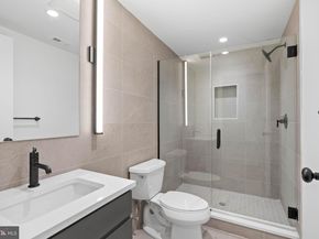 654 Fairmount Avenue MODEL, Philadelphia PA 19123