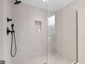 654 Fairmount Avenue MODEL, Philadelphia PA 19123