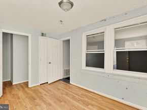 1227 18TH Place NE, Washington DC 20002