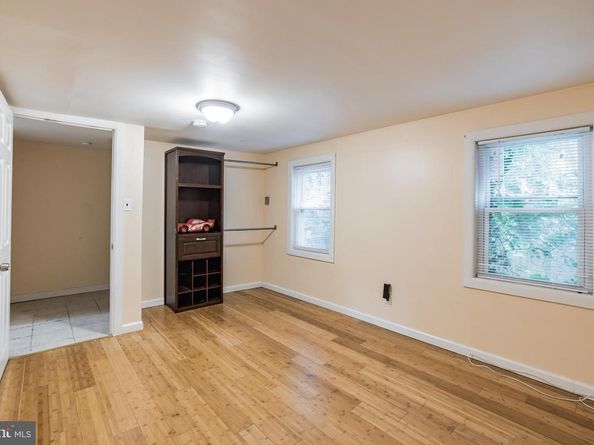 4604 Kingsessing Avenue, Philadelphia PA 19143