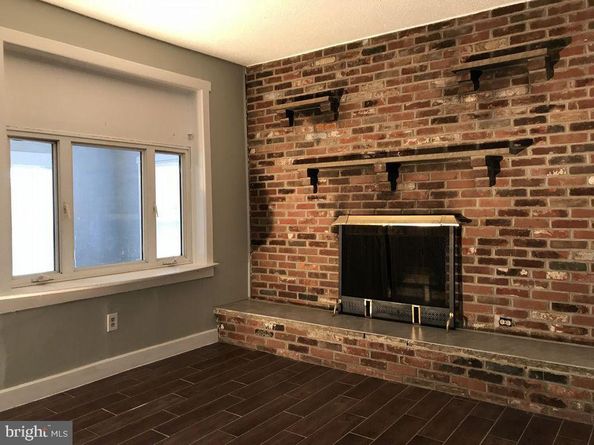 19 N Macdade Boulevard, Glenolden PA 19036