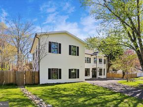 9925 Conestoga Way, Potomac MD 20854
