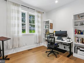 9925 Conestoga Way, Potomac MD 20854