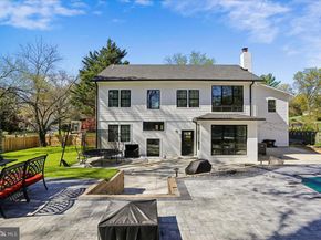 9925 Conestoga Way, Potomac MD 20854
