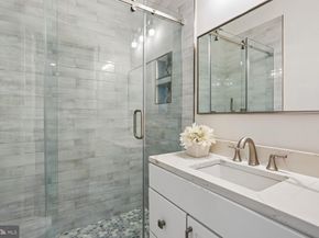 9925 Conestoga Way, Potomac MD 20854