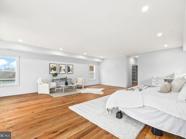 1713 N Cameron Street, Arlington VA 22207