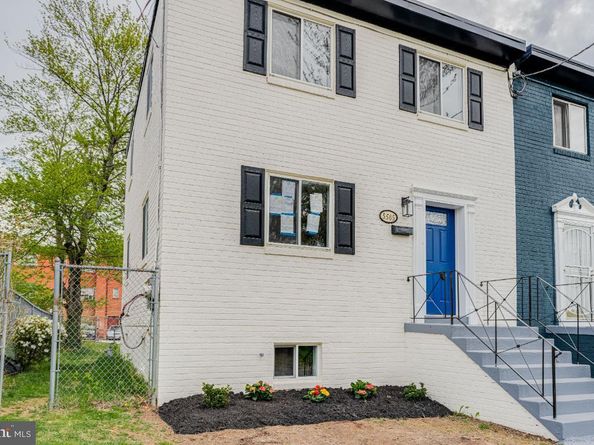 5505 Hayes Street NE, Washington DC 20019