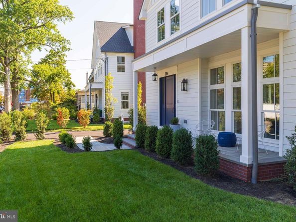 20 Pelham Road, Philadelphia PA 19119
