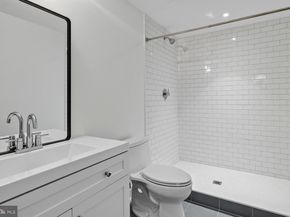 20 Pelham Road, Philadelphia PA 19119