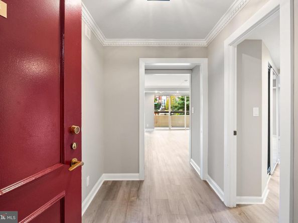 1250 S Washington Street S 116, Alexandria VA 22314