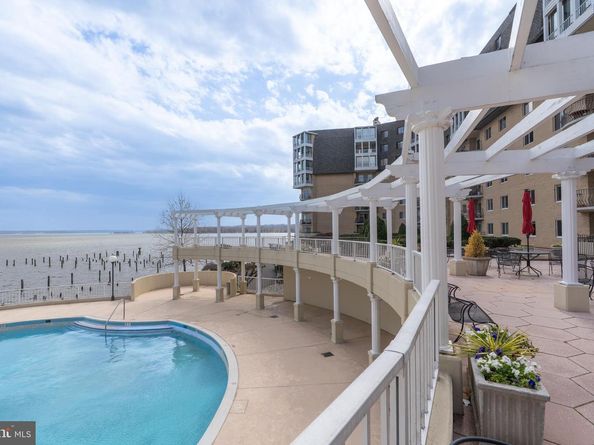 1250 S Washington Street S 116, Alexandria VA 22314