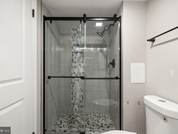 1250 S Washington Street S 116, Alexandria VA 22314