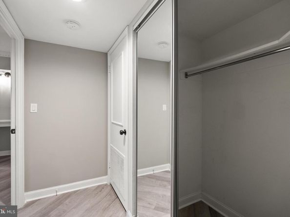 1250 S Washington Street S 116, Alexandria VA 22314
