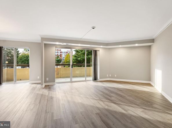 1250 S Washington Street S 116, Alexandria VA 22314