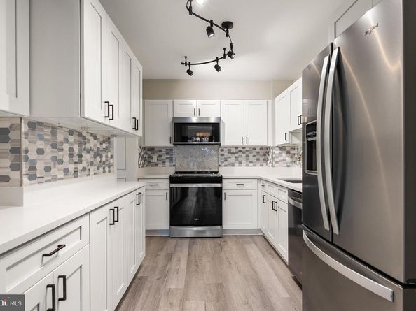 1250 S Washington Street S 116, Alexandria VA 22314