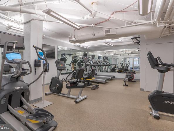 1250 S Washington Street S 116, Alexandria VA 22314