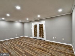 1028 Brixton Court, Sterling VA 20164