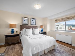 730 24TH Street NW 906/907, Washington DC 20037
