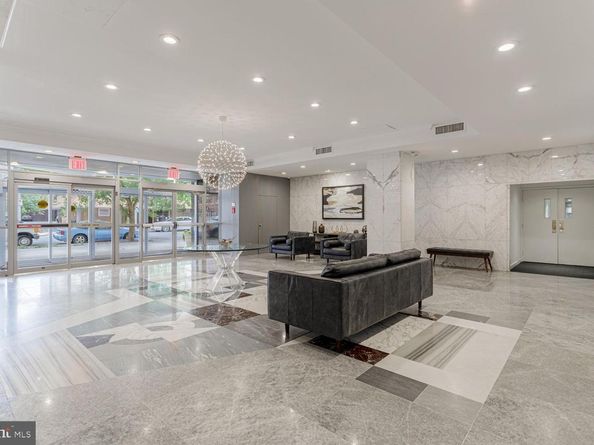 730 24TH Street NW 906/907, Washington DC 20037