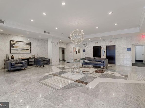 730 24TH Street NW 906/907, Washington DC 20037