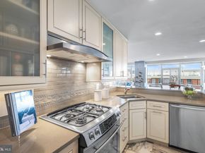 730 24TH Street NW 906/907, Washington DC 20037