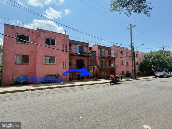 5009 D Street SE 303, Washington DC 20019
