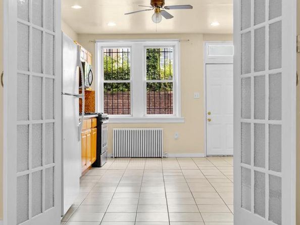 1415 S 17TH Street, Philadelphia PA 19146