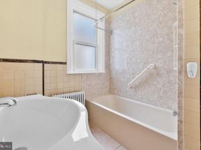 1415 S 17TH Street, Philadelphia PA 19146