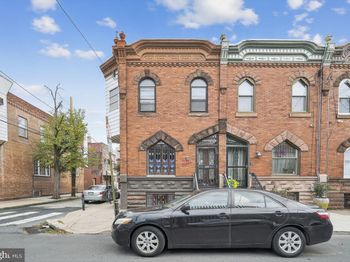 2327 S 13TH Street