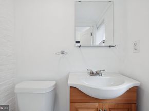 2669 Webb Street, Philadelphia PA 19125