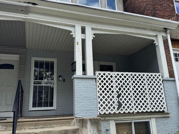 2536 S 61st Street, Philadelphia PA 19142