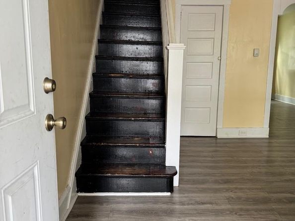 2536 S 61st Street, Philadelphia PA 19142