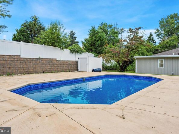 13441 Trevose Road, Philadelphia PA 19116