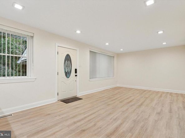 13441 Trevose Road, Philadelphia PA 19116