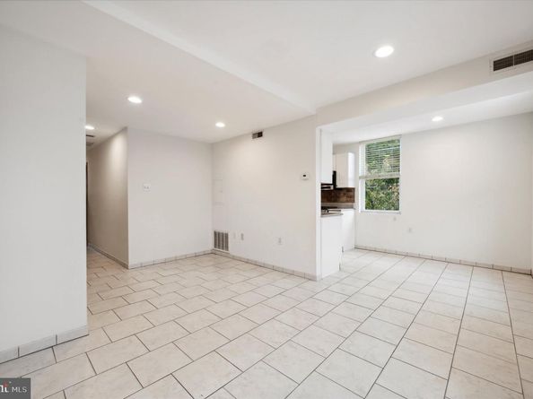 1183 S 13TH Street, Philadelphia PA 19147