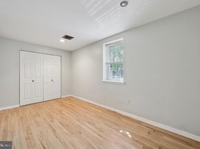 1183 S 13TH Street, Philadelphia PA 19147