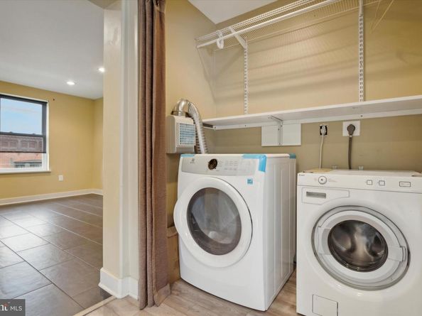 1183 S 13TH Street, Philadelphia PA 19147