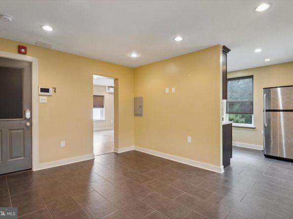 1183 S 13TH Street, Philadelphia PA 19147