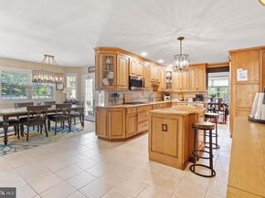 432 Schindler Drive, Yardley PA 19067