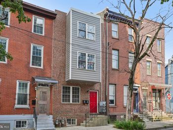 552 N 11TH Street