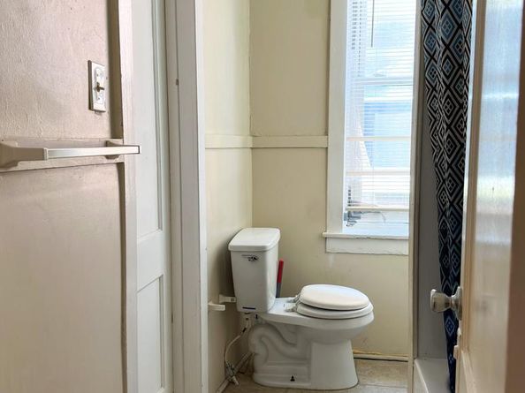 5418 Walnut Street, Philadelphia PA 19139