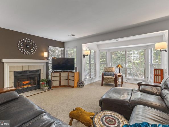 6611 Jupiter Hills Circle, Alexandria VA 22312
