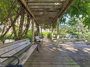 6611 Jupiter Hills Circle, Alexandria VA 22312
