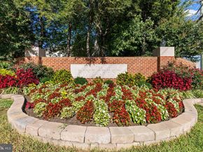 6611 Jupiter Hills Circle, Alexandria VA 22312