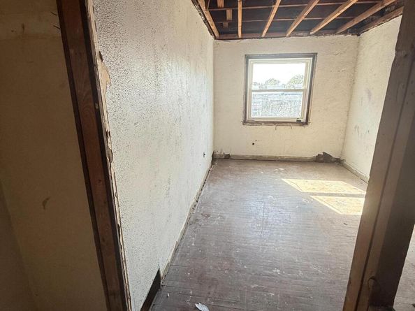 334 Mulberry Street, Darby PA 19023